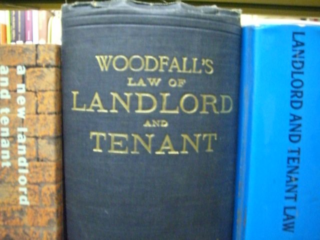 The 4 biggest problems that everyone who lives in a London flatshare knows to be true (And how renting at Springboard will eliminate these for good)